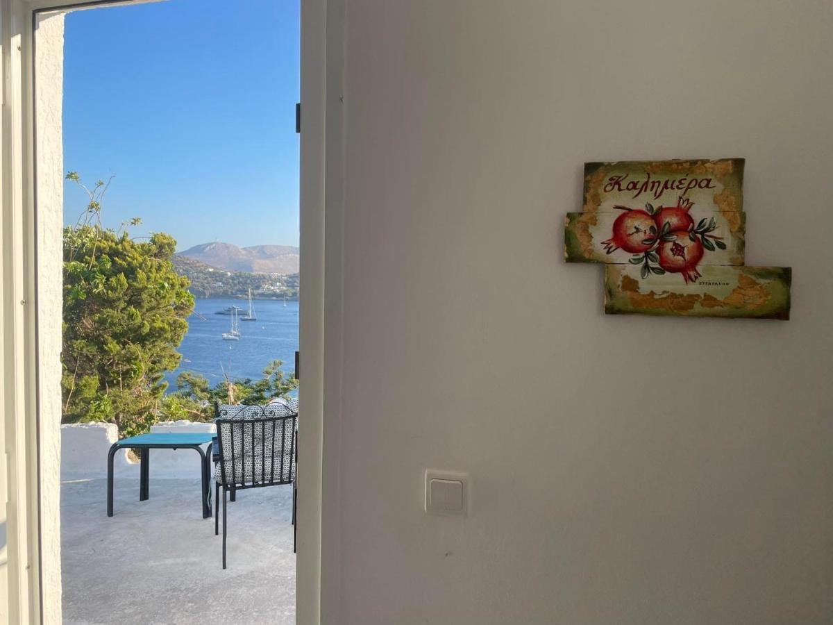 Sweet Home With Two Beds -One Single Room- With Beautiful View! アギア・マーリナ エクステリア 写真