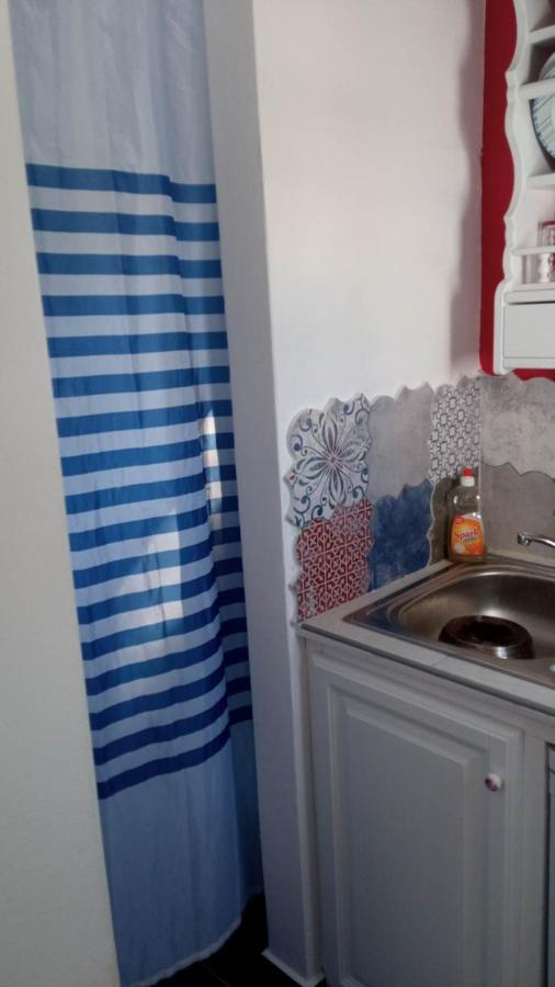 Sweet Home With Two Beds -One Single Room- With Beautiful View! アギア・マーリナ エクステリア 写真